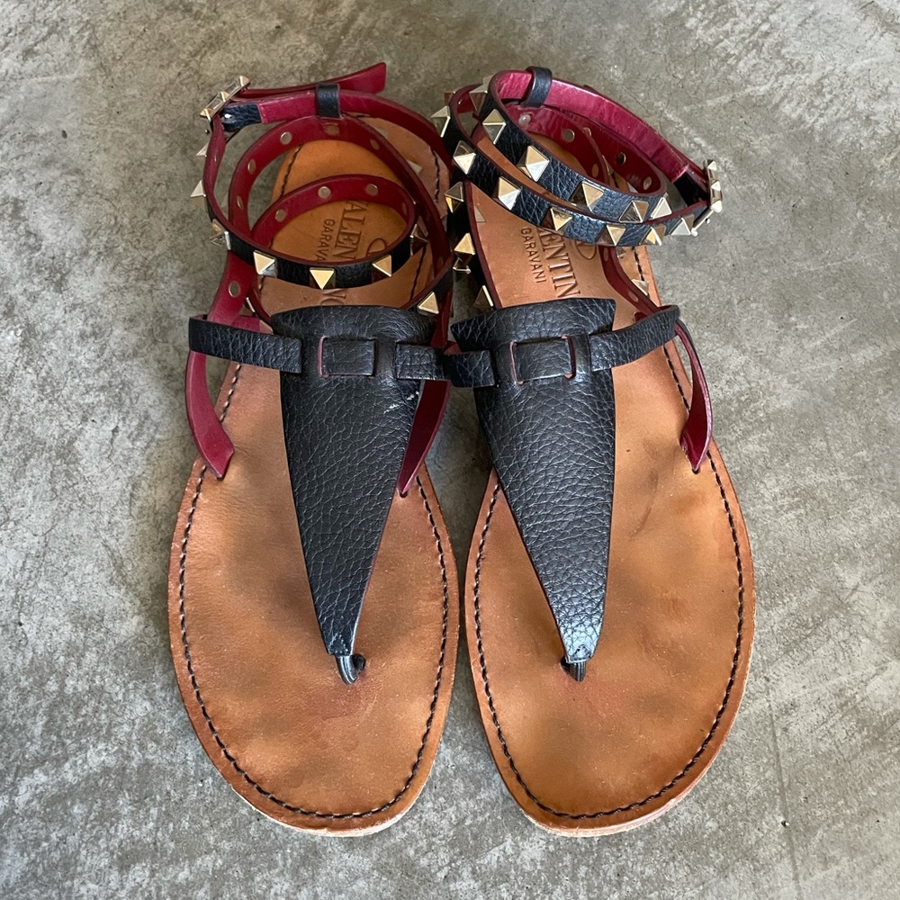 Valentino Garavani Rockstud Alce Wrap Sandals